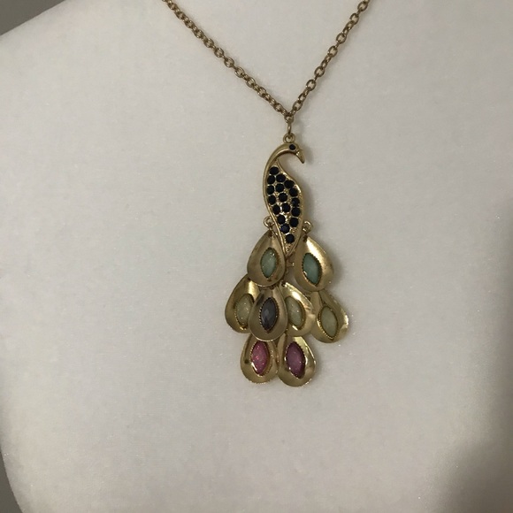 Adjustable Peacock Necklace. 🦚 - Picture 2 of 4